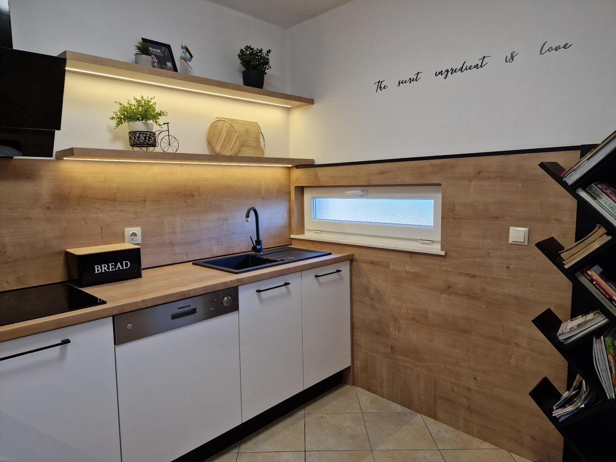 Beautiful Holiday Home "Villa Luka" Kaštel Štafilić 외부 사진