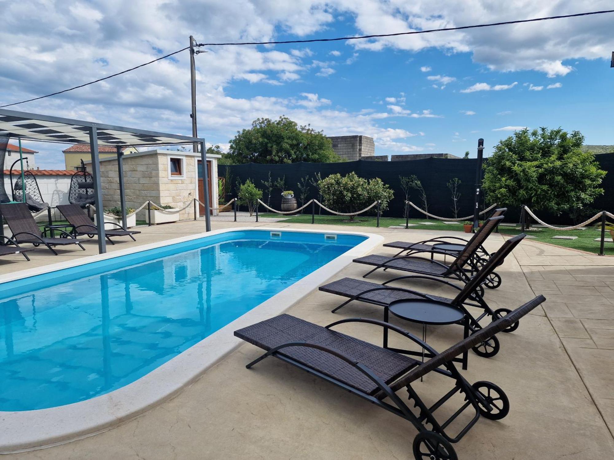 Beautiful Holiday Home "Villa Luka" Kaštel Štafilić 외부 사진